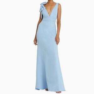 Mac Duggal Bow V-Neck A-Line Gown Size 6 Unaltered